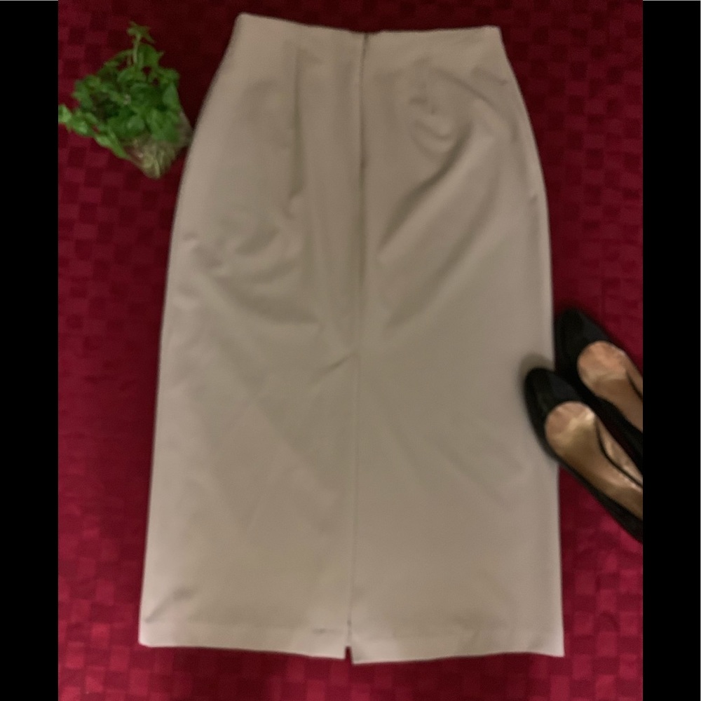 STUDIO C 🧿MIDI SKIRT IN WOMENS Sz 14 - Picture 2 of 3
